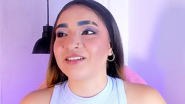 Shanntal  online show from November 4, 7:46 pm