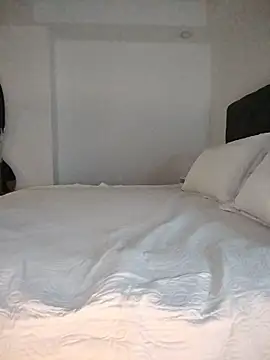 Snapshot of sofiaxox chatting on June 25, 5:12 am sofiaxox online show from June 25, 5:12 am