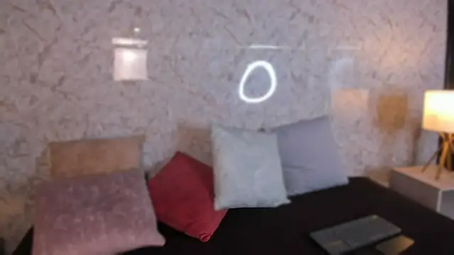 Snapshot of Hanna_Vasquez chatting on April 28, 7:52 pm Hanna Vasquez online show from April 28, 7:52 pm