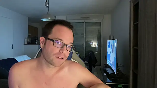 Funnyjul31 online show from February 12, 7:35 pm