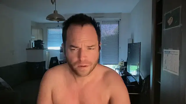 Funnyjul31 online show from February 21, 10:16 am