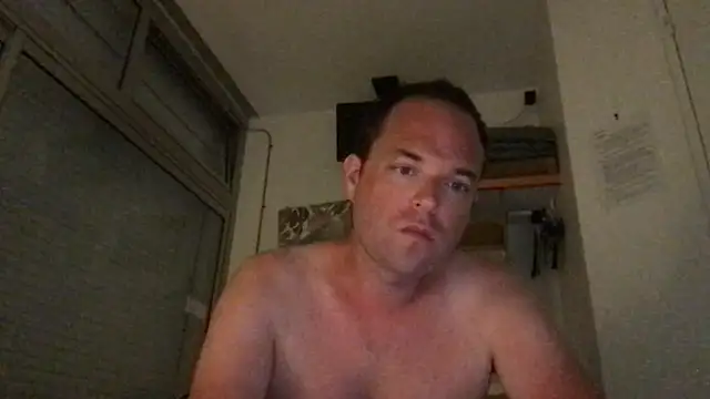 Snapshot of Funnyjul31 chatting on June 4, 9:54 pm Funnyjul31 online show from June 4, 9:54 pm