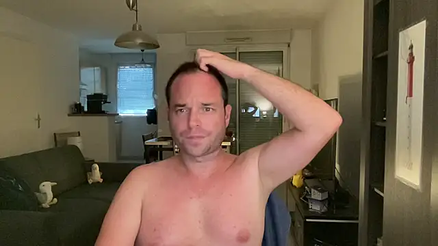 Snapshot of Funnyjul31 chatting on July 15, 4:34 pm Funnyjul31 online show from July 15, 4:34 pm