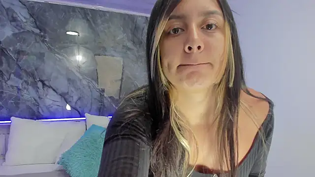 Kendal-Evans online show from March 16, 12:00 pm