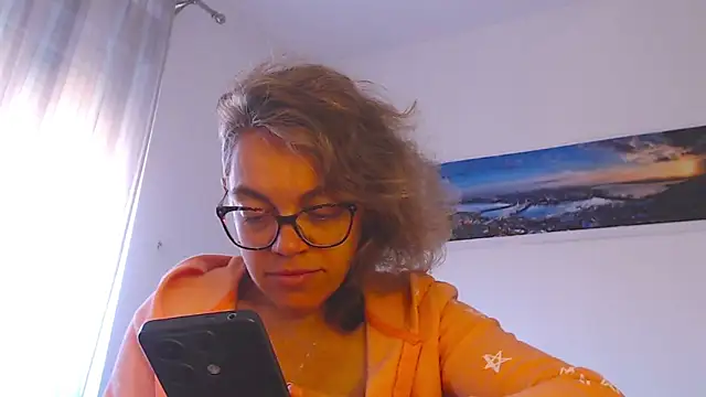 Ju-Hot online show from October 14, 3:02 pm