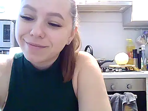 Snapshot of Misssweet_s chatting on January 29, 6:33 am Misssweet s online show from January 29, 6:33 am