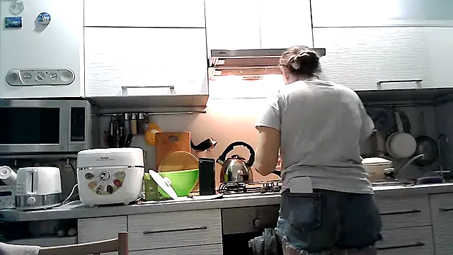 Snapshot of Misssweet_s chatting on March 15, 7:05 pm Misssweet s online show from March 15, 7:05 pm