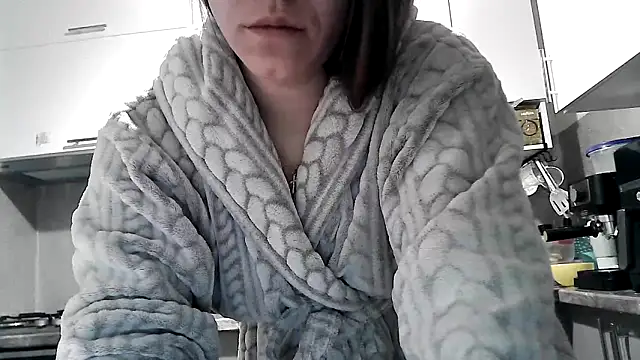 Snapshot of Misssweet_s chatting on September 28, 4:18 am Misssweet s online show from September 28, 4:18 am