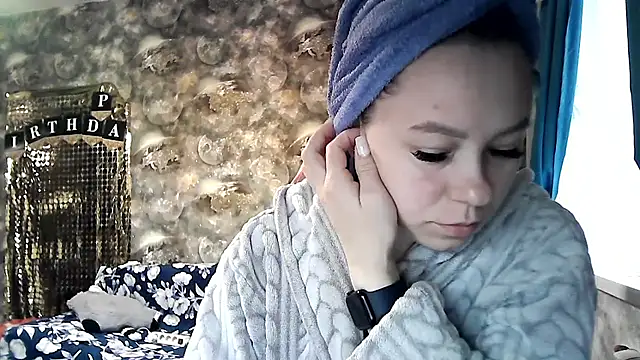 Snapshot of Misssweet_s chatting on November 9, 6:33 am Misssweet s online show from November 9, 6:33 am