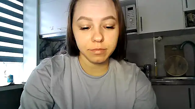 Snapshot of Misssweet_s chatting on November 20, 6:35 am Misssweet s online show from November 20, 6:35 am