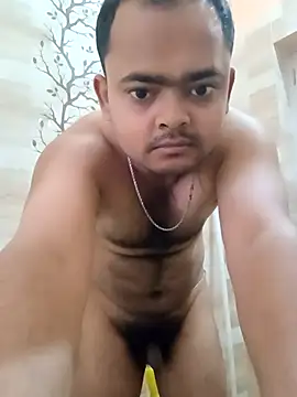 guavam65 online show from May 1, 1:43 am