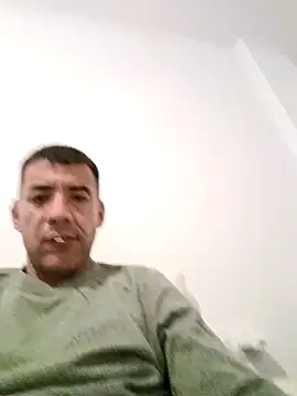 Snapshot of juanignacioargentino chatting on February 2, 4:32 pm juanignacioargentino online show from February 2, 4:32 pm