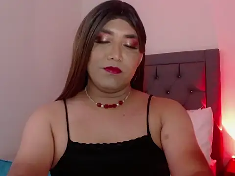 k i m o r a h online show from March 11, 7:09 pm