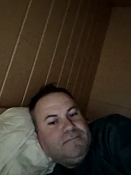 Snapshot of Pourleplasirs chatting on November 5, 12:32 am Pourleplasirs online show from November 5, 12:32 am