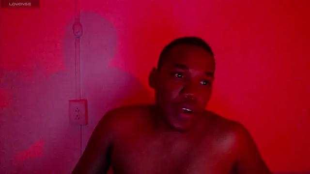 lilo stich69  online show from February 9, 6:58 pm