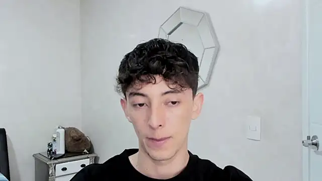 miketwink online show from March 13, 3:24 am