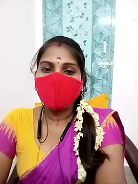 Snapshot of Tamil_roja17 chatting on June 13, 6:17 pm Tamil roja17 online show from June 13, 6:17 pm