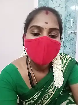 Snapshot of Tamil_roja17 chatting on June 27, 12:33 pm Tamil roja17 online show from June 27, 12:33 pm