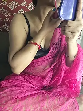 Snapshot of Cute_Jiyaa chatting on August 4, 4:42 pm Cute Jiyaa online show from August 4, 4:42 pm