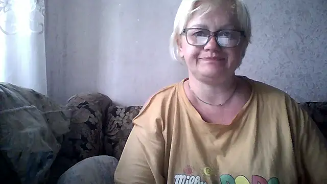 Snapshot of Mayya4321 chatting on May 24, 6:51 am Mayya4321 online show from May 24, 6:51 am