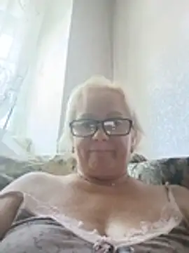Snapshot of Mayya4321 chatting on June 22, 9:39 am Mayya4321 online show from June 22, 9:39 am