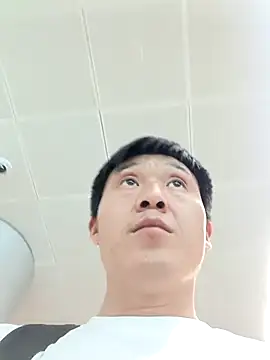 Snapshot of wadmma chatting on October 14, 5:08 am wadmma online show from October 14, 5:08 am