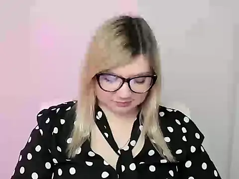 Lola moree online show from October 15, 12:05 pm