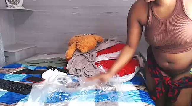 Cherry-brown55 online show from March 1, 3:32 am