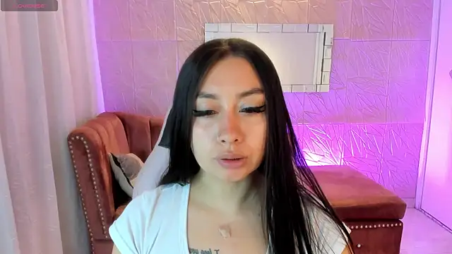 miss isabella m online show from June 22, 1:08 pm