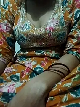 Snapshot of saaniya chatting on November 16, 5:51 pm saaniya online show from November 16, 5:51 pm