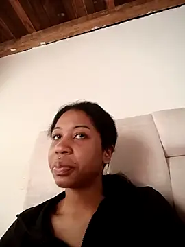 Snapshot of Zaira_Rose_ chatting on May 4, 6:26 pm Zaira Rose online show from May 4, 6:26 pm