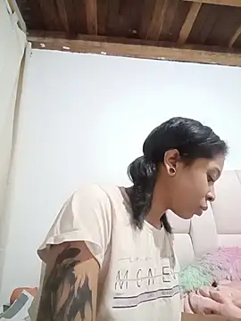 Snapshot of Zaira_Rose_ chatting on June 17, 11:27 pm Zaira Rose online show from June 17, 11:27 pm
