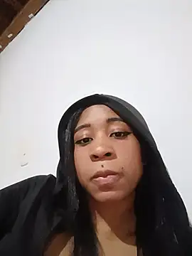 Snapshot of Zaira_Rose_ chatting on June 24, 1:04 am Zaira Rose online show from June 24, 1:04 am
