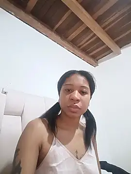 Snapshot of Zaira_Rose_ chatting on June 26, 10:36 pm Zaira Rose online show from June 26, 10:36 pm