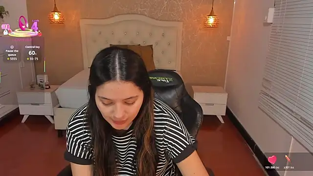 Hadley  online show from December 21, 4:58 pm