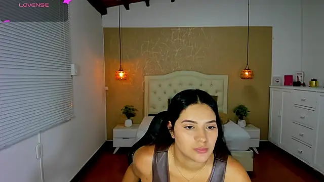 Snapshot of Hadley_ chatting on August 1, 3:06 am Hadley online show from August 1, 3:06 am