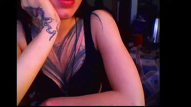 Snapshot of RussNocturnal chatting on May 13, 1:03 am RussNocturnal online show from May 13, 1:03 am