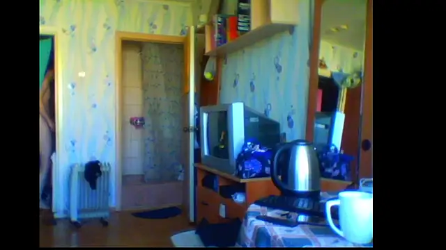 Snapshot of RussNocturnal chatting on May 17, 8:34 am RussNocturnal online show from May 17, 8:34 am