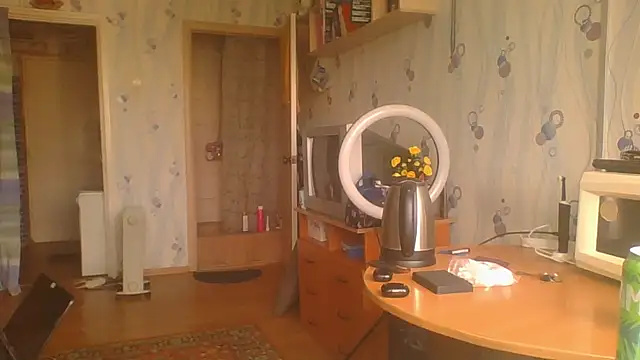 Snapshot of RussNocturnal chatting on June 15, 11:01 am RussNocturnal online show from June 15, 11:01 am