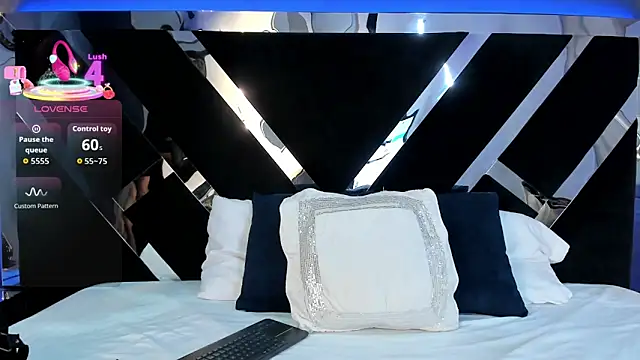 Snapshot of AliDiaz_ chatting on June 13, 6:17 pm AliDiaz online show from June 13, 6:17 pm