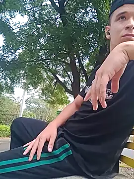 arevalo1124 online show from September 24, 9:51 pm