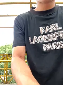 arevalo1124 online show from December 1, 8:47 pm