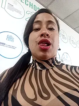 kamila lovee online show from November 28, 8:00 pm