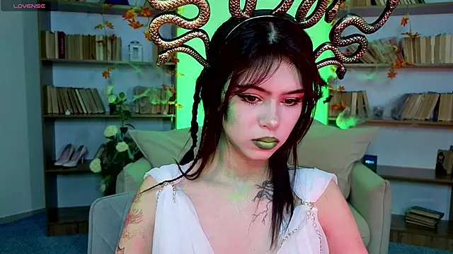 Hotary Yuko online show from October 27, 4:05 am