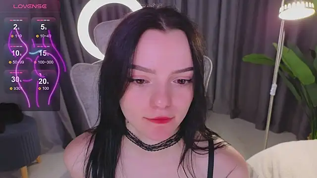 Snapshot of CaseyCraig chatting on May 10, 4:56 pm CaseyCraig online show from May 10, 4:56 pm