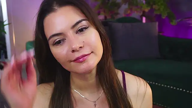 Midnight Seduction online show from February 6, 11:43 am