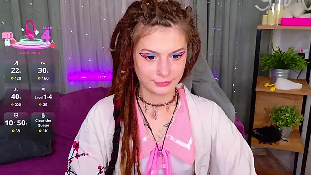 Snapshot of AnTikaMy chatting on June 13, 3:10 pm AnTikaMy online show from June 13, 3:10 pm