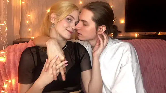 amandatalk online show from February 12, 5:37 am