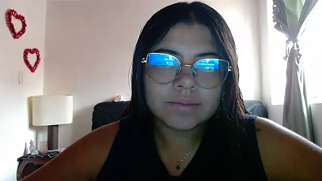 Snapshot of viccky_vick chatting on September 18, 1:24 pm viccky vick online show from September 18, 1:24 pm