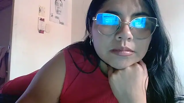 Snapshot of viccky_vick chatting on March 27, 8:19 pm viccky vick online show from March 27, 8:19 pm
